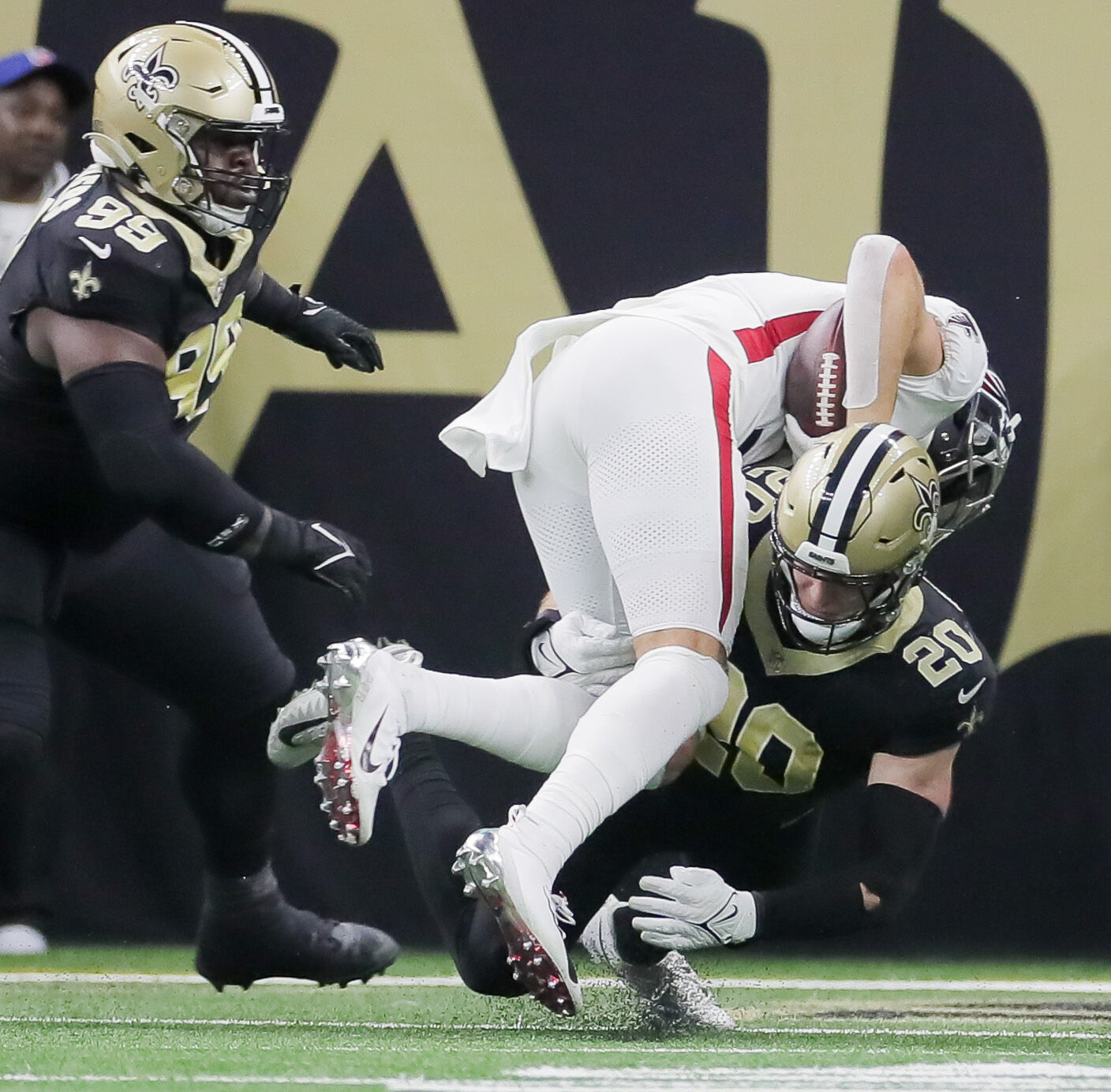 NO.saintsfalcons.010824.4299.jpg